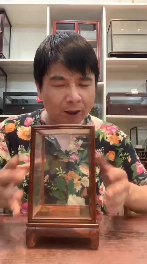 红酸枝木类12*12*17老挝玻璃罩484