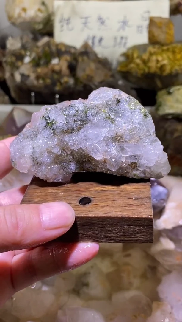 未镶嵌珠宝半成品水晶53号183g四川美姑超七花园水晶