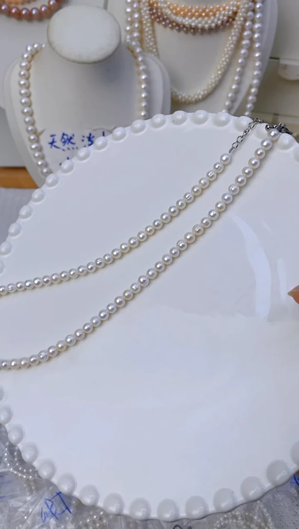 颈饰未镶嵌淡水珍珠37W