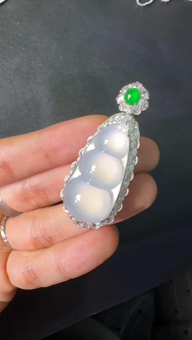 吊坠(不含链)18K金镶嵌翡翠天然翡翠吊坠