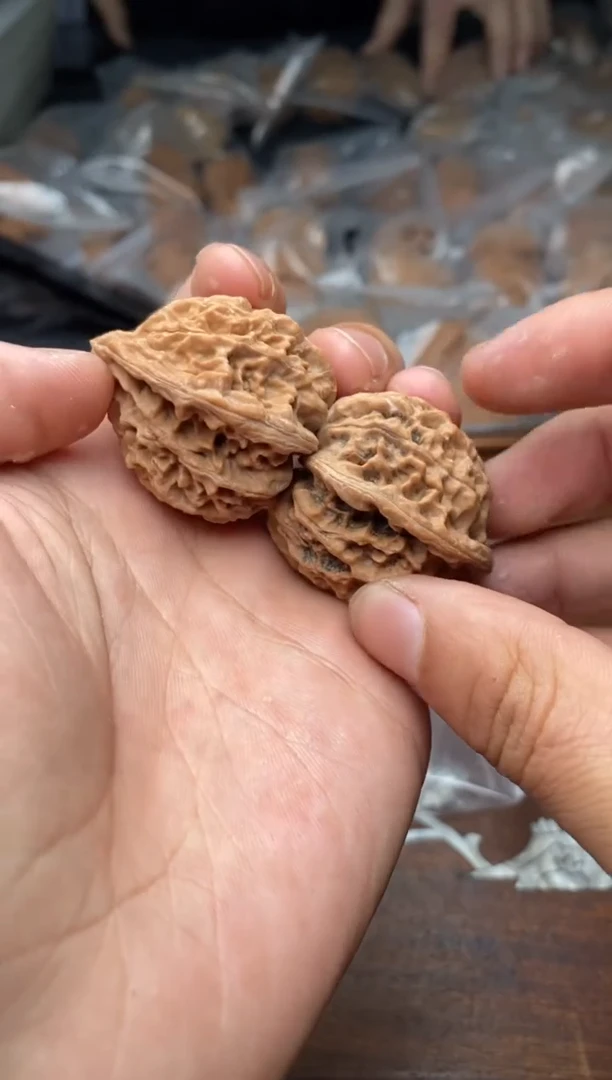 【闪购商品】文玩核桃把件A307号35尺灯笼.团