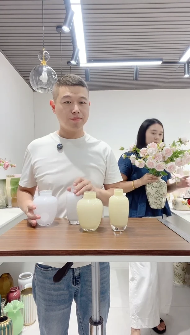 小琉璃 胖+瘦  米黄色 2个