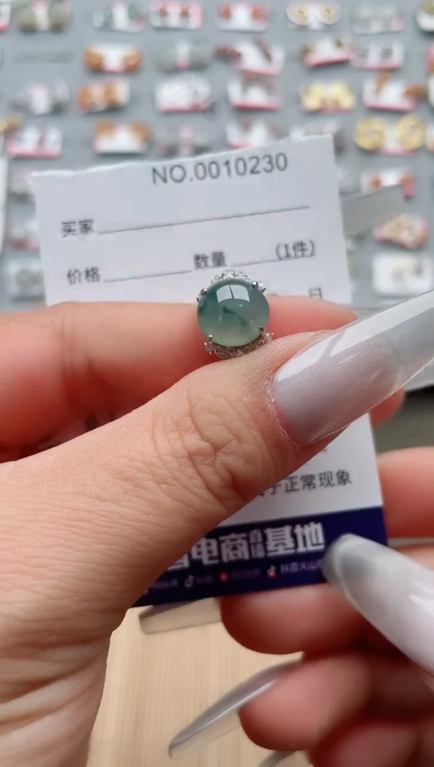 【闪购商品】翡翠戒指银S925镶嵌·