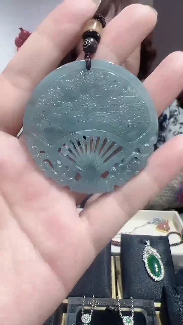 颈饰未镶嵌翡翠2025121839