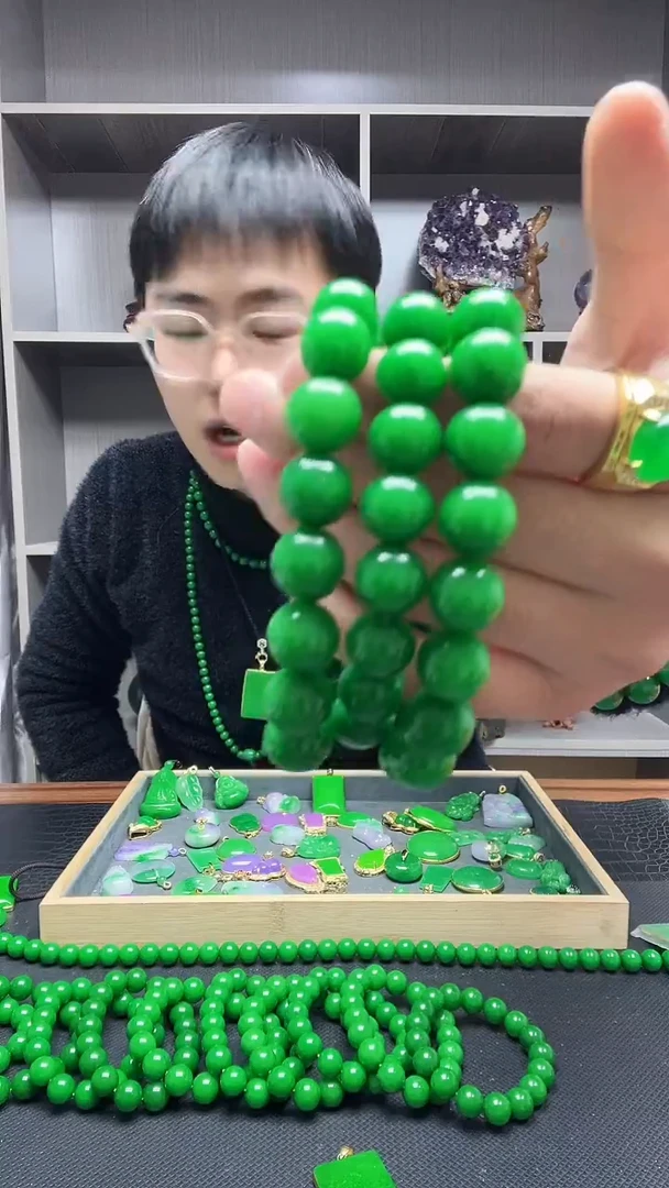 未镶嵌手链翡翠手链