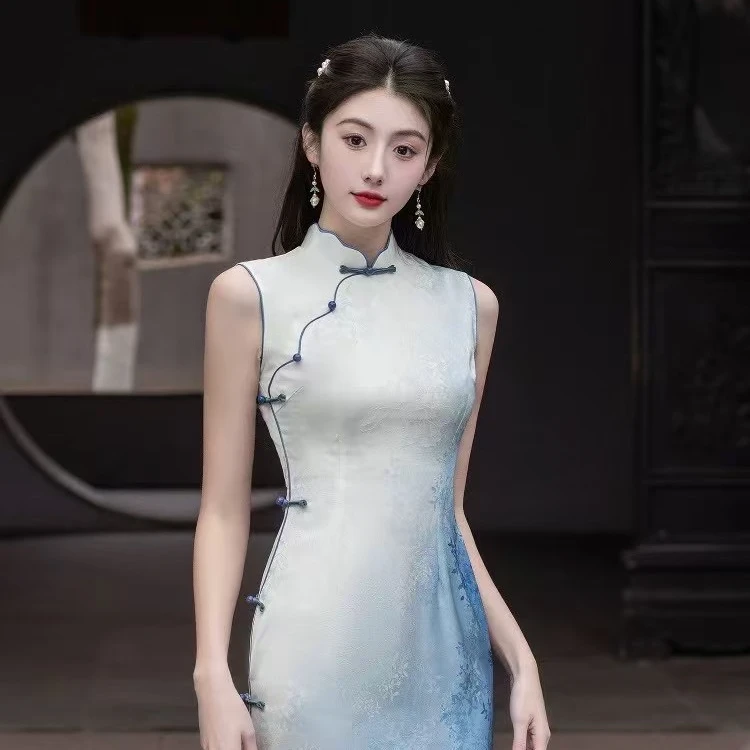 JLM【蓝海传说】新中式改良款无袖夏季无袖双层渐变色提花显瘦旗袍