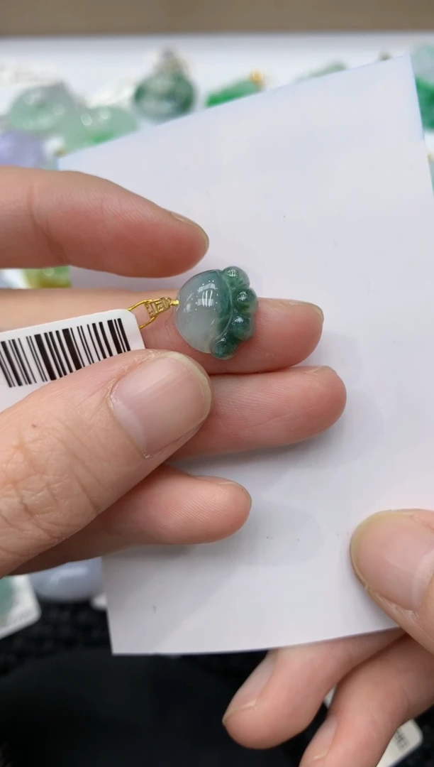 【闪购商品】翡翠颈饰18K金镶嵌11111111