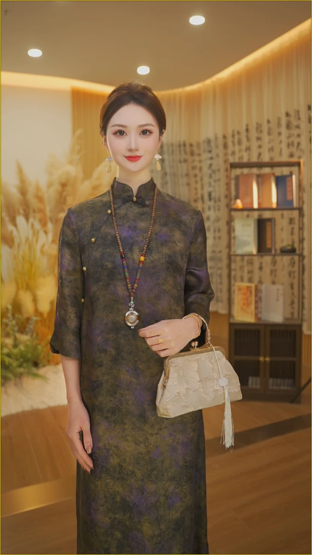 【叶子专享】紫韵金辉  春夏定制斜门襟国风气质款刺绣连衣裙DZ6666