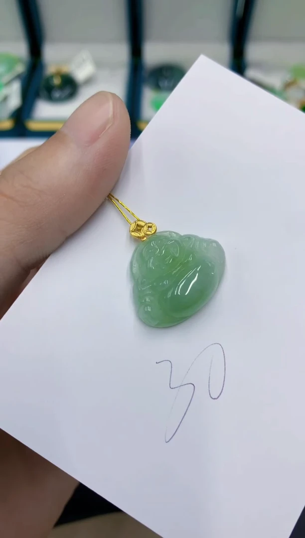 颈饰未镶嵌翡翠翡翠