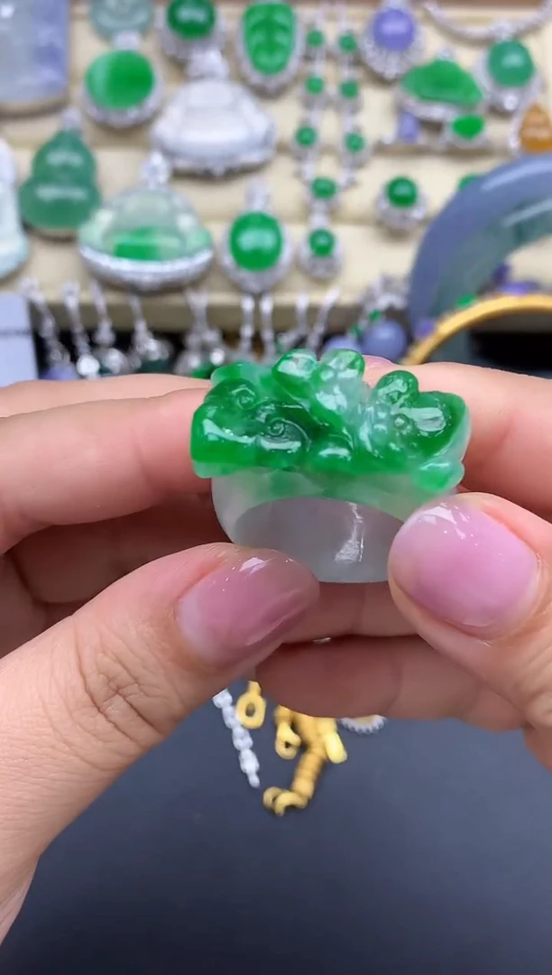 翡翠戒指未镶嵌159-春日珠宝