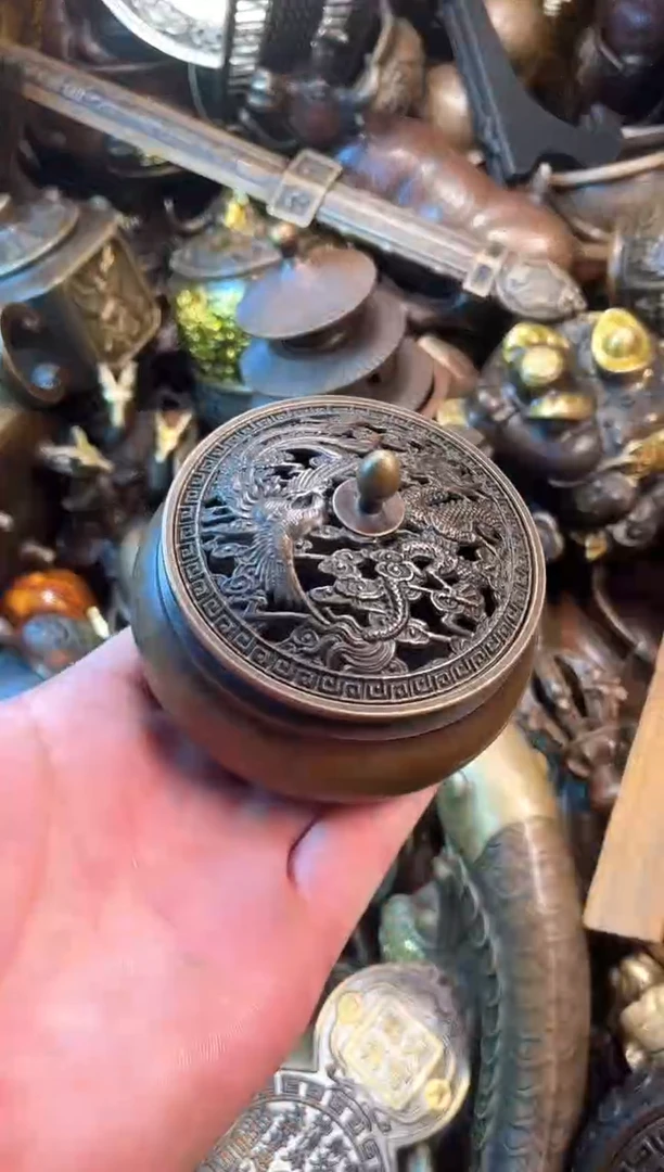 精美铜器点击下单