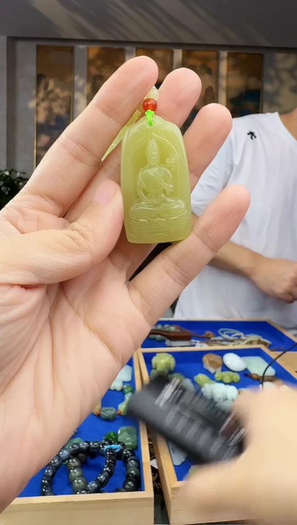 未镶嵌和田玉挂件拍一发一