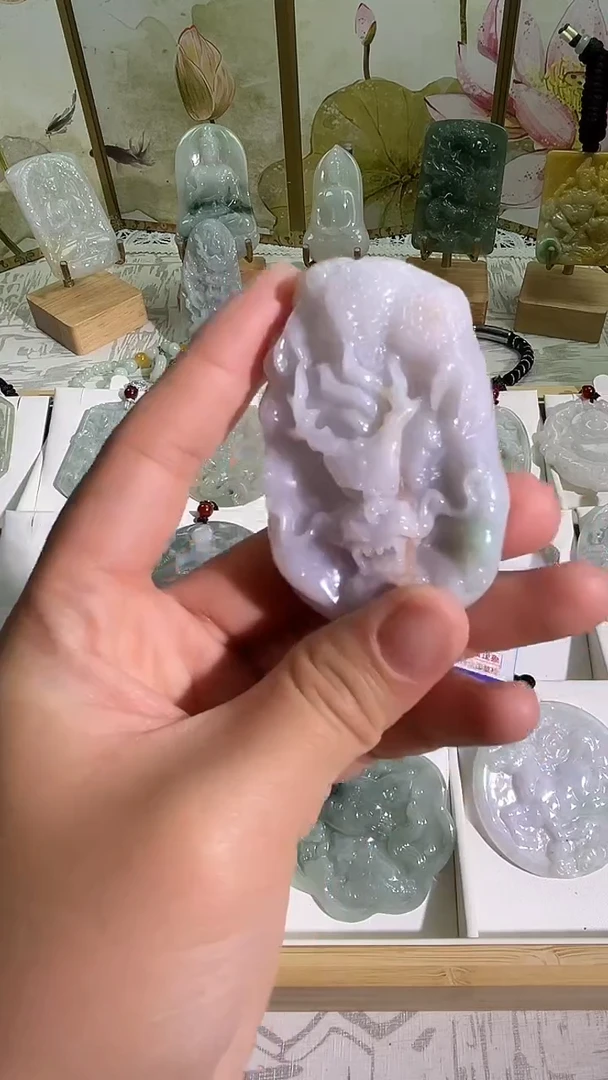 颈饰未镶嵌翡翠12/22   011