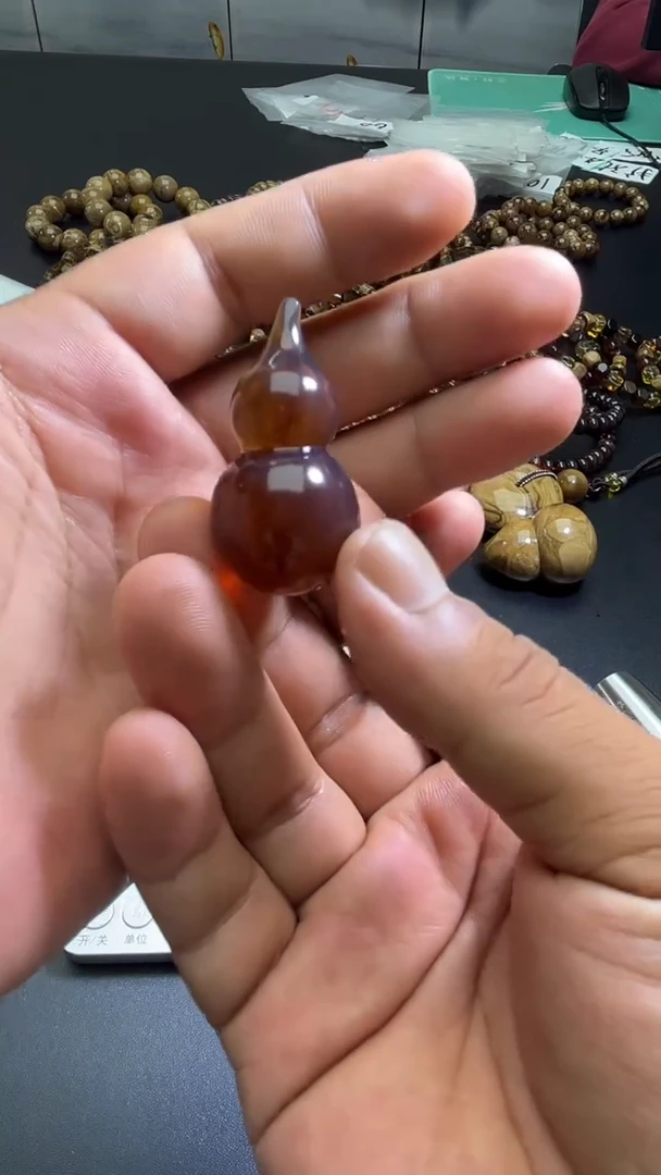 裸石琥珀未镶嵌69
