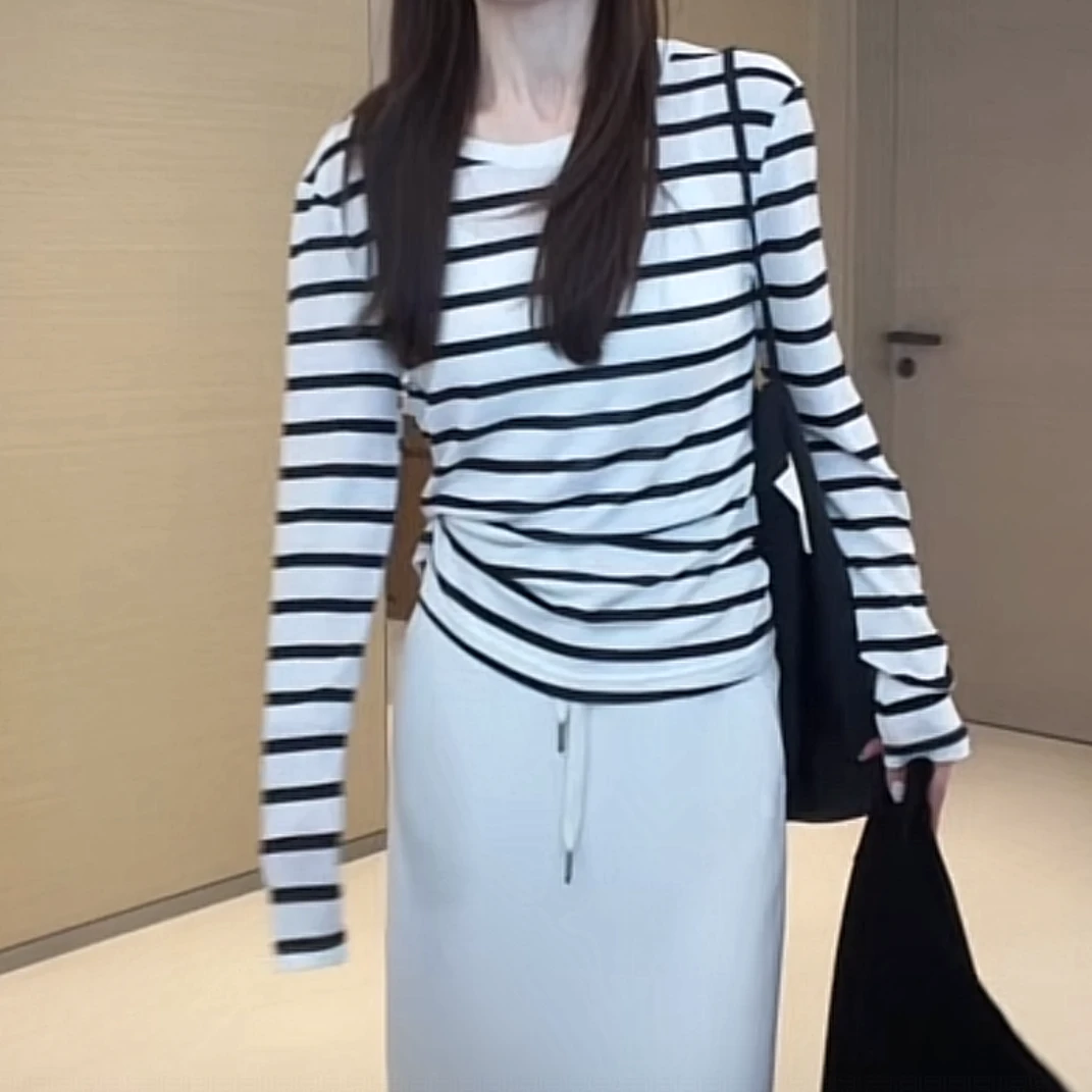 设计感透气运动条纹设计亲肤休闲百搭t恤女2025夏季新款长袖上衣