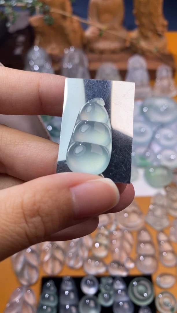 【闪购商品】定制翡翠未镶嵌福豆25.9*13.9*4.6