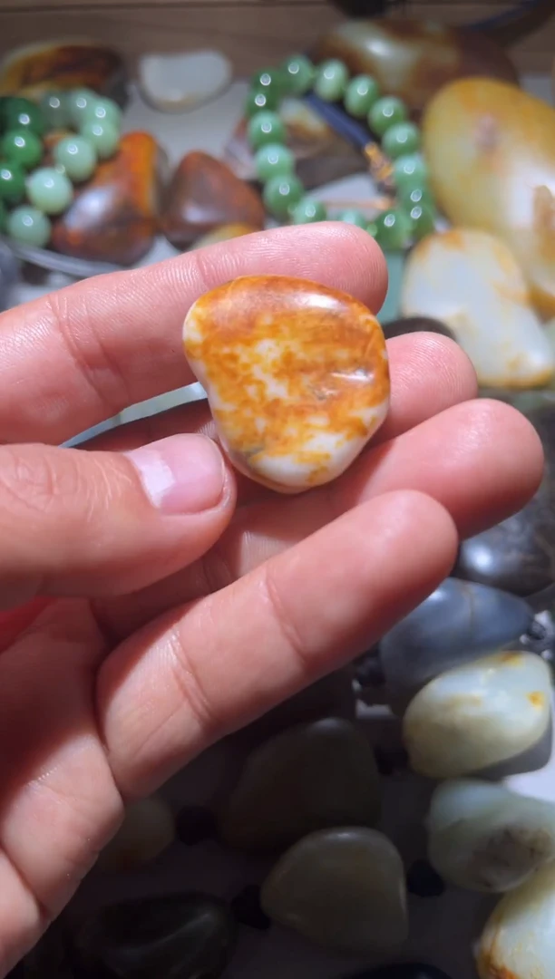 未镶嵌和田玉（子料）挂件和田玉原石