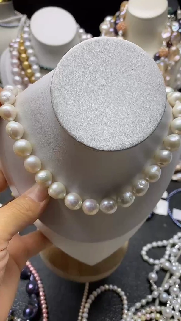 颈饰未镶嵌淡水珍珠多人