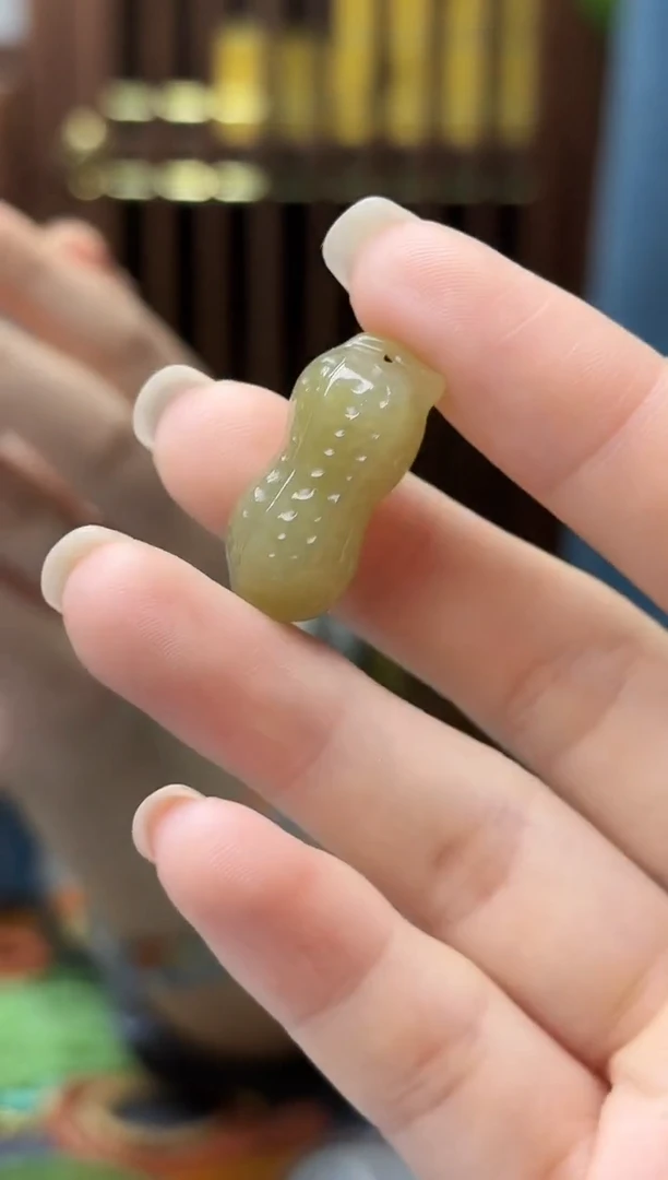 未镶嵌和田玉挂件和田玉花生配饰DN
