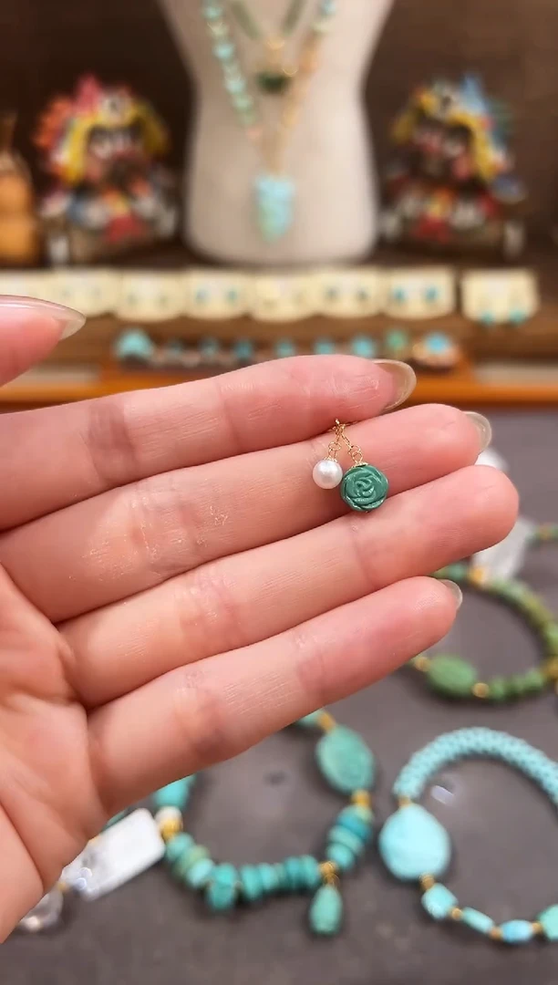 绿松石18K金镶嵌提溜绿松石提溜