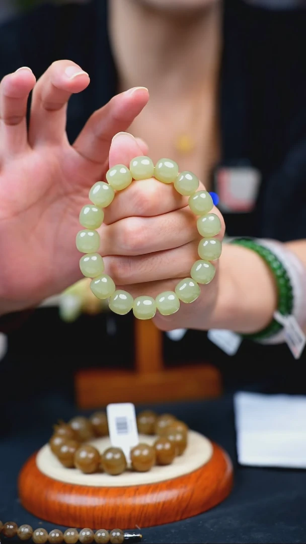 颈饰未镶嵌和田玉拍一发一 所见即所得