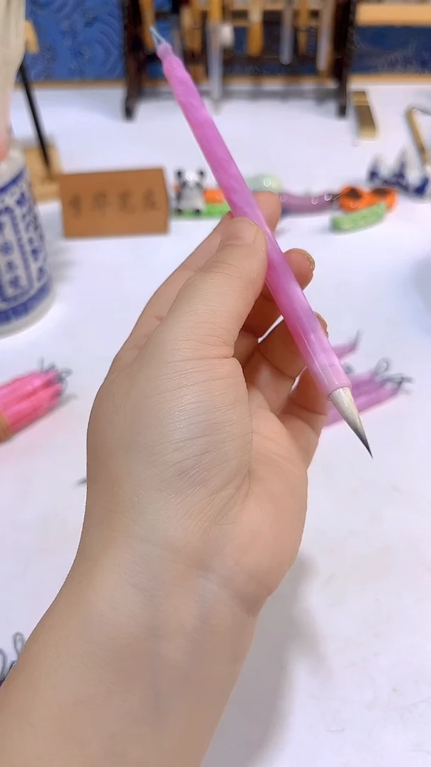 粉紫色兼毫小楷毛笔1支