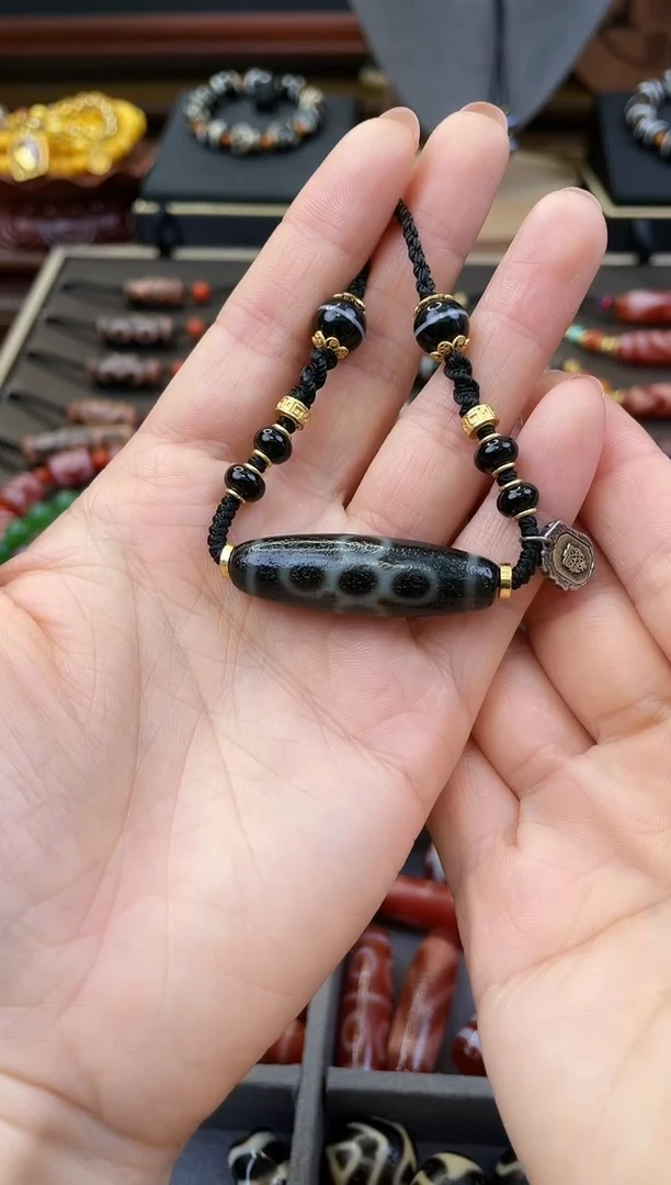 未镶嵌颈饰玛瑙/玉髓美泓精品高油黑金五眼闪电颈饰