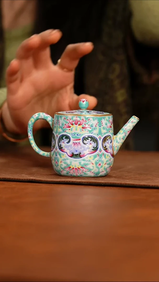 瓷瓷姑娘溢珍堂松石绿壶