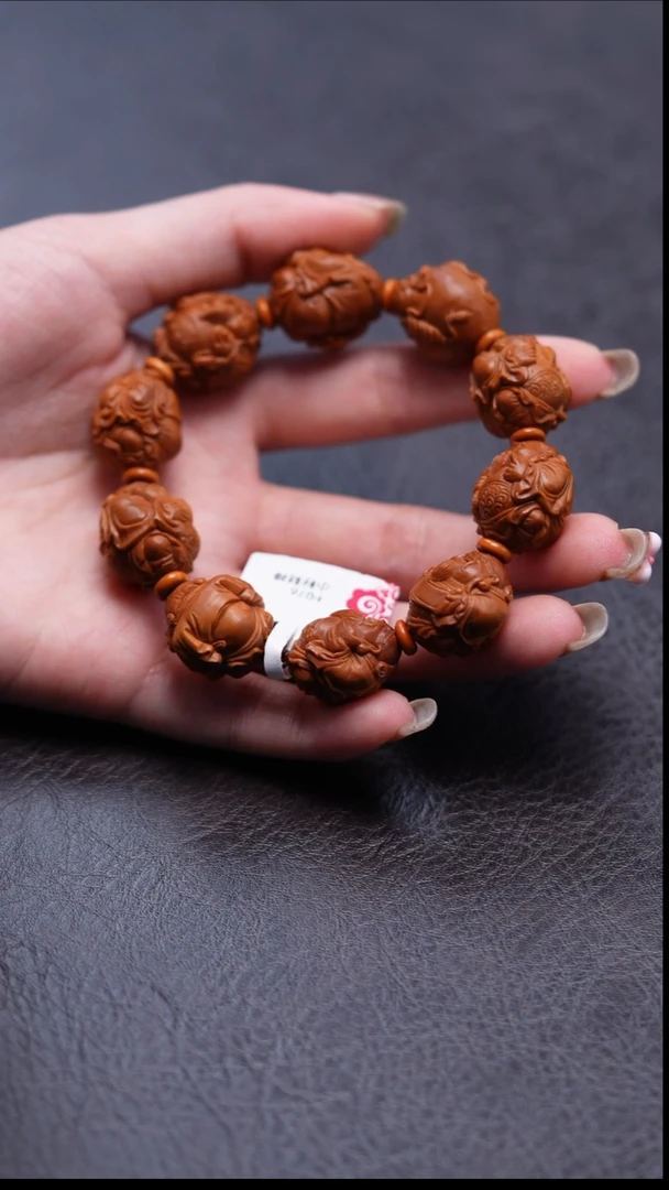 把件橄榄核小子财神