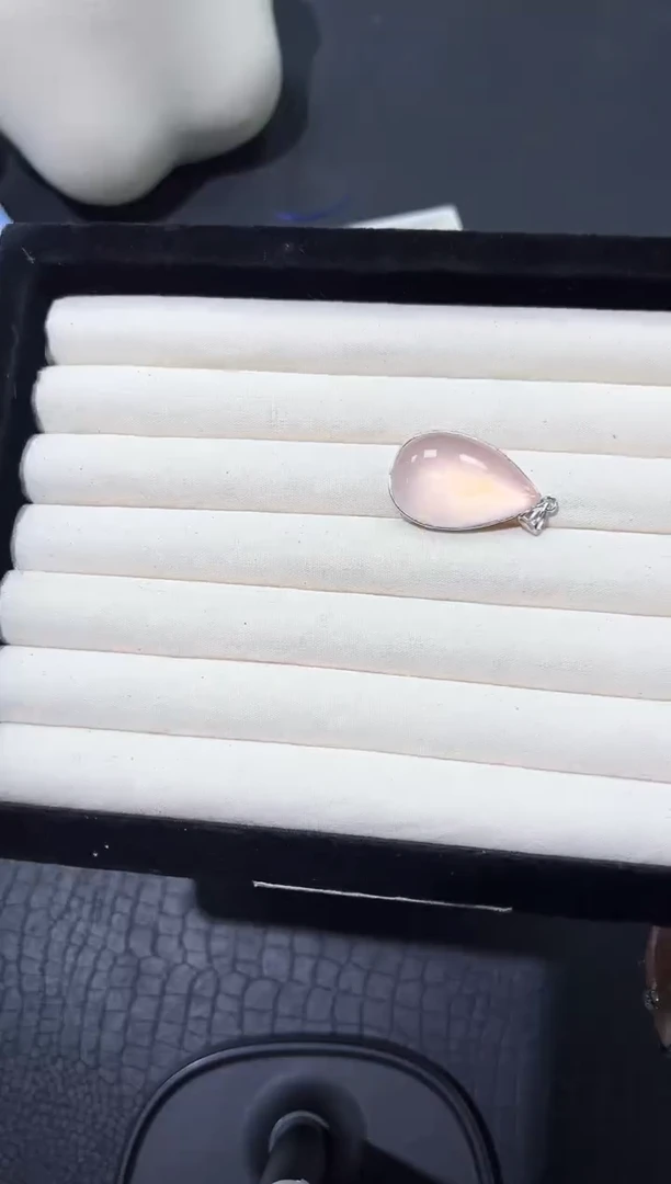 吊坠(不含链)银S925镶嵌水晶53e多样性发其一【1个】