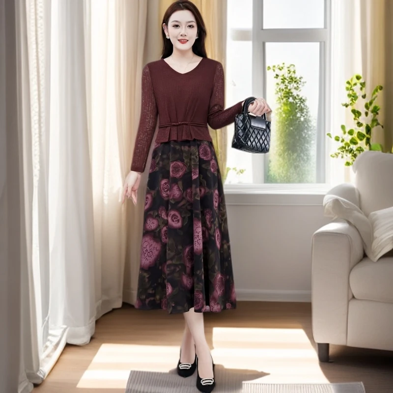 时尚拼接连衣裙女秋季长袖气质V领印花A字裙洋气收腰中长款妈妈装