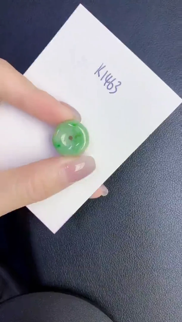 颈饰未镶嵌翡翠缅甸天然翡翠A货