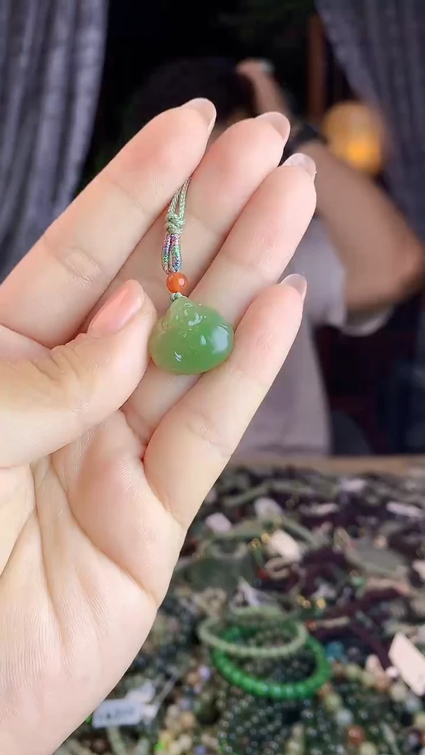 和田玉未镶嵌挂件多样性发货拍一发一