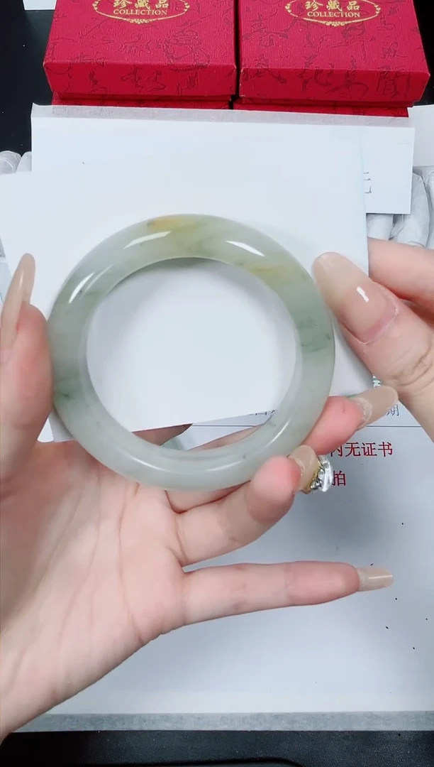 【闪购商品】石英质玉手镯未镶嵌K276-53.6