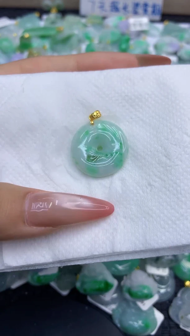 颈饰未镶嵌翡翠天然缅甸A货翡翠