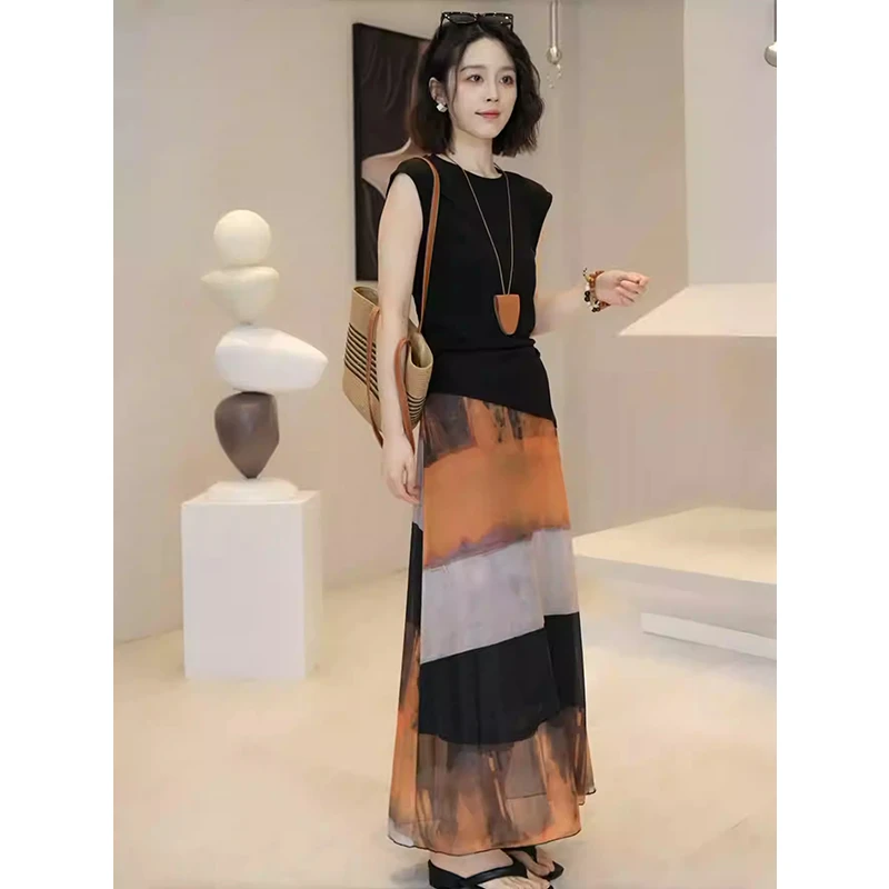 今年流行漂亮套装裙女士2025夏季新款后纽扣抽绳上衣半身裙两件套