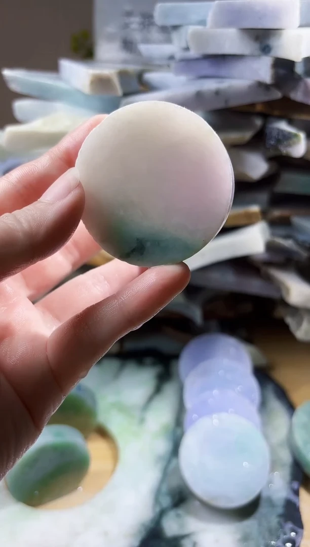 颈饰未镶嵌翡翠翡翠A货 丹 907