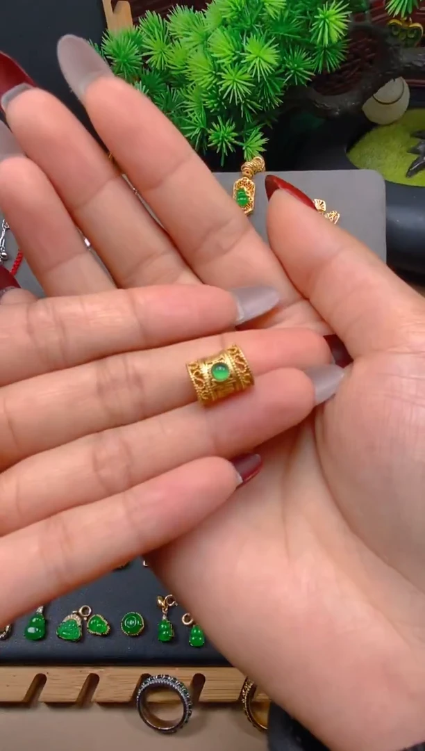 吊坠(不含链)银S925镶嵌翡翠桶珠