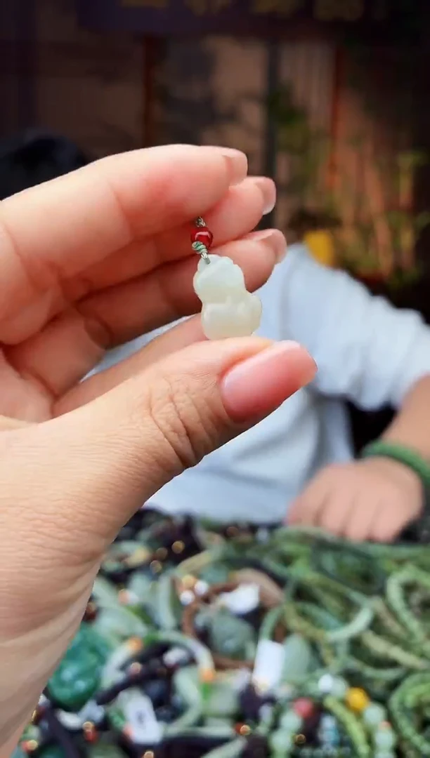 颈饰未镶嵌和田玉多样性发货拍一发一