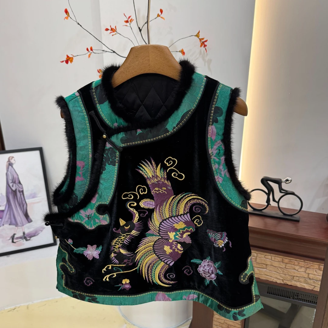 李大美【宠粉福利】2026款水貂毛刺绣时尚重工百搭复古马夹-L686