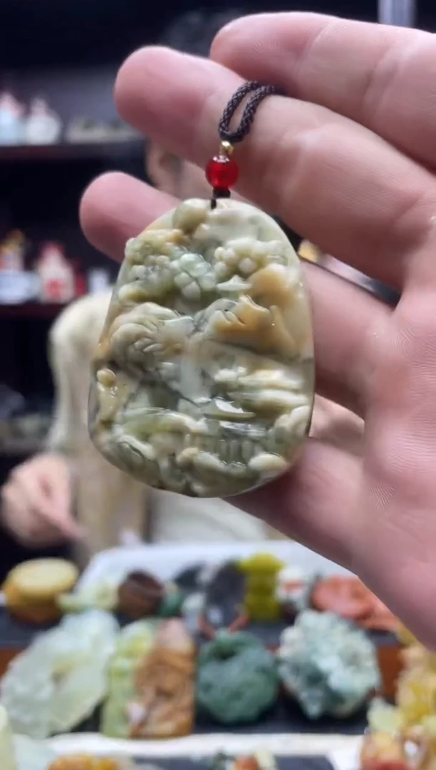 未镶嵌岫玉吊坠·