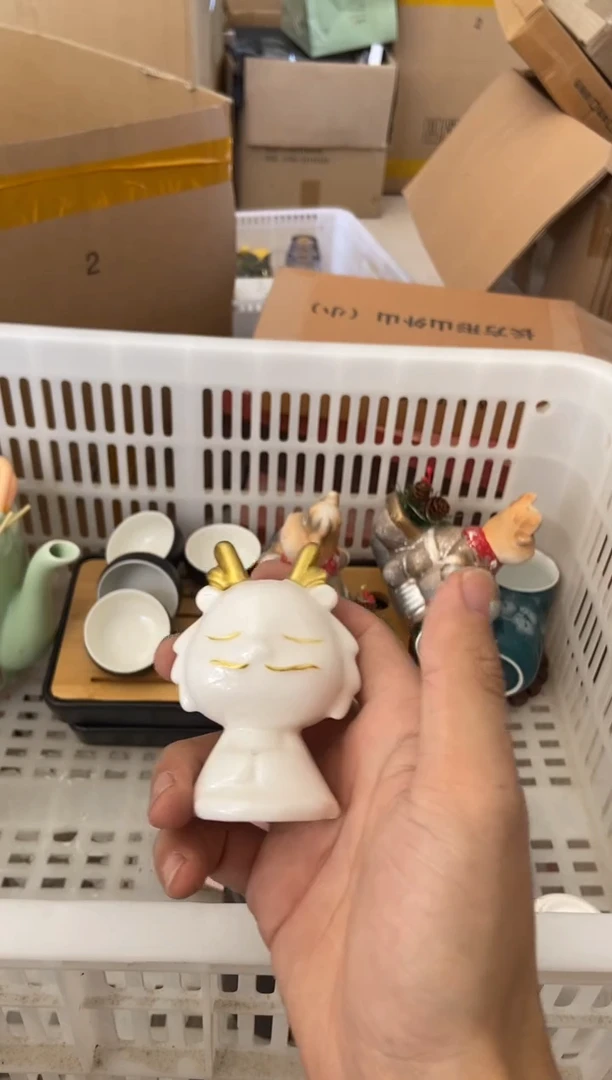 无运费险有瑕疵的摄影的产品有使用过的痕迹有点脏介意勿拍