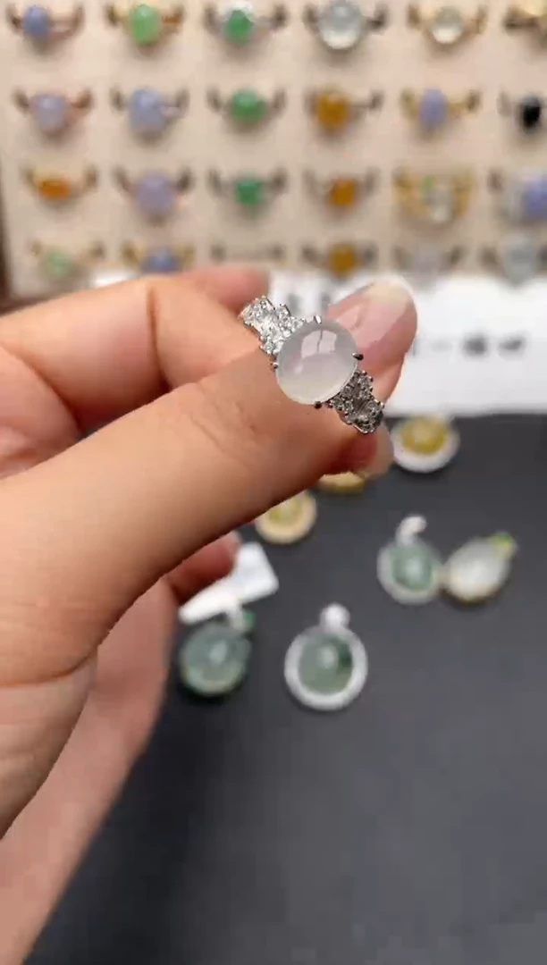 银S925镶嵌戒指翡翠一物一证一礼盒