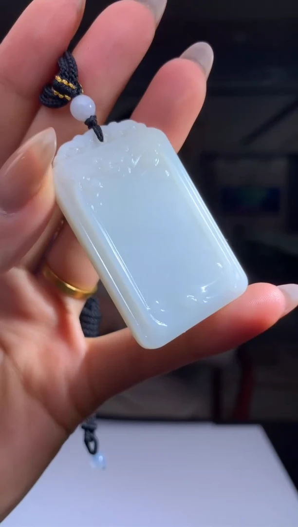 【闪购商品】定制和田玉Boss阳天然和田玉（拍一发一）