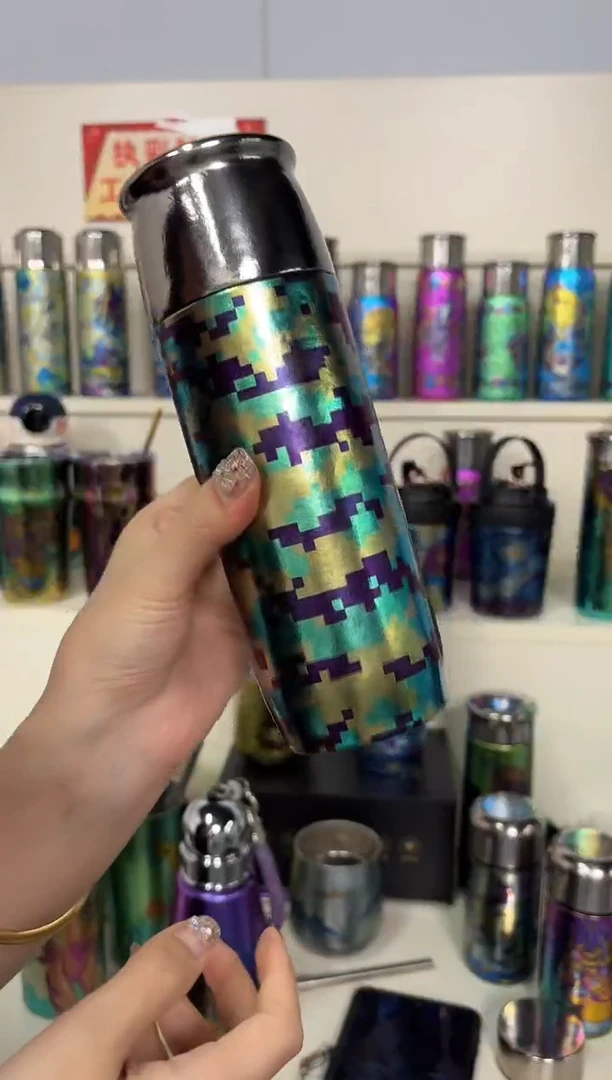 纯钛微瑕 磁吸保温杯 绿色马赛克