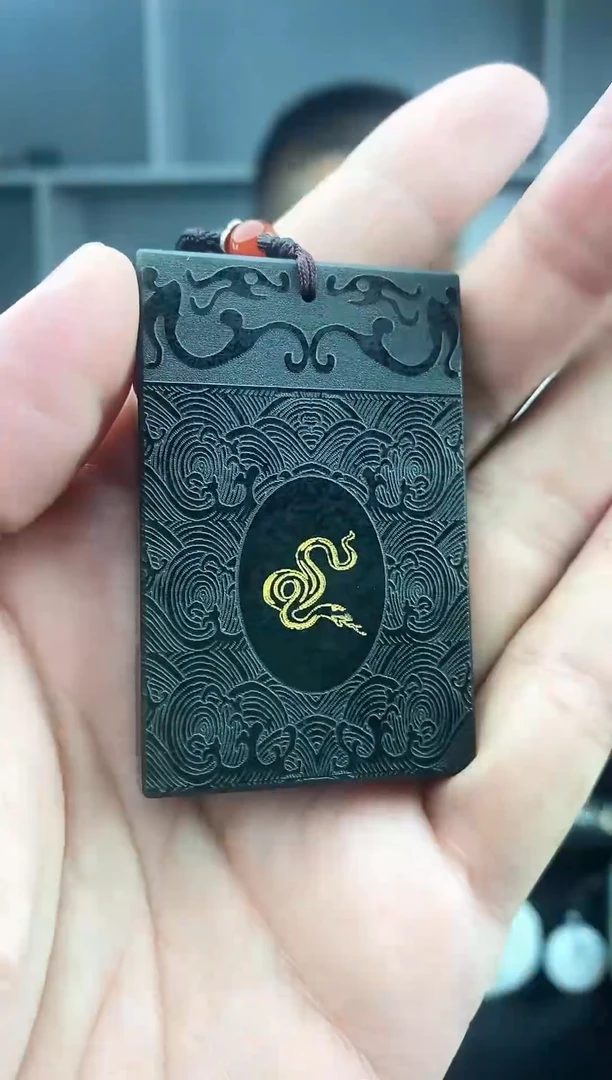 和田玉未镶嵌颈饰1