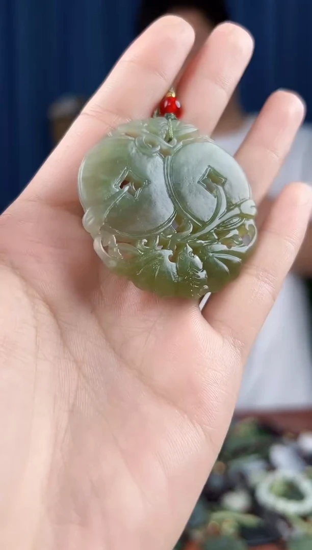 未镶嵌和田玉挂件拍一发一，多样性发货