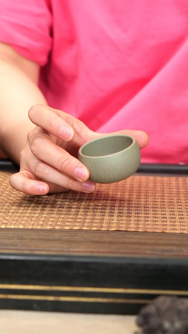 茶壶紫砂2《一口杯》豆青泥