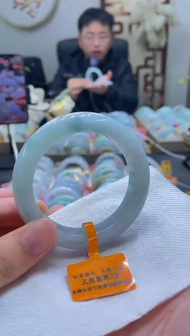 未镶嵌手镯翡翠134-54