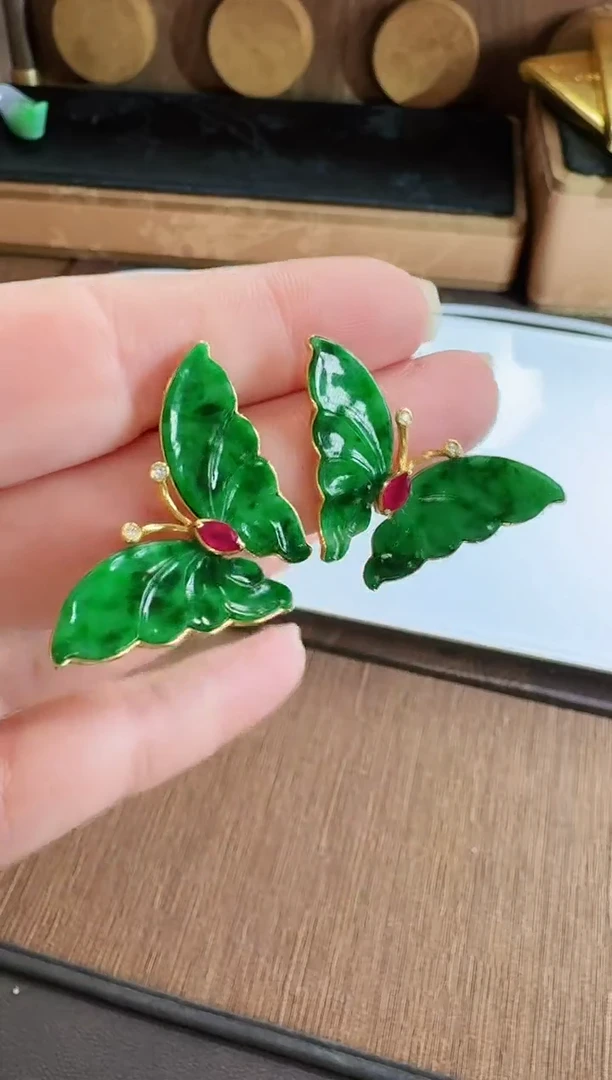 翡翠18K金镶嵌耳饰耳饰